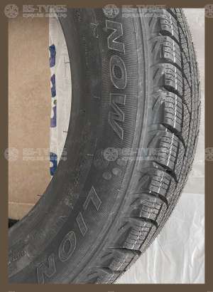 Triangle TR777 215/60 R17 96H